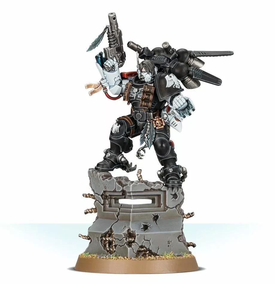 The new meme-king of Hot Topic. New Kayvaan Shrike has a good foundation model but a bit too gimmicky for my taste.